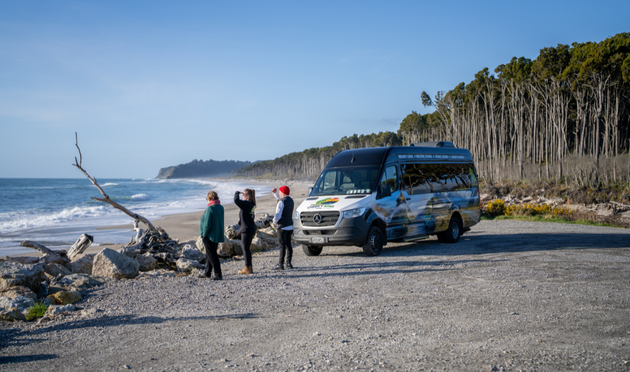 Queenstown to Christchurch via Franz Josef West Coast Tour with Cheeky Kiwi Travel